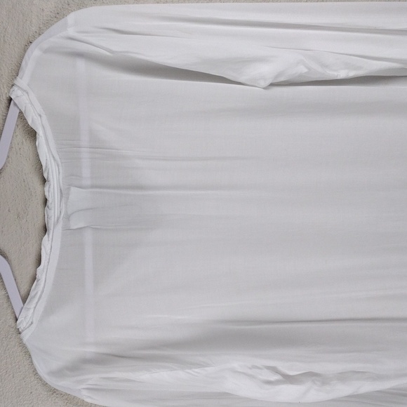 Velvet By Graham & Spencer White Ruffle Tie V-Neck Long Sleeve Sheer Peasant Top - Picture 9 of 14